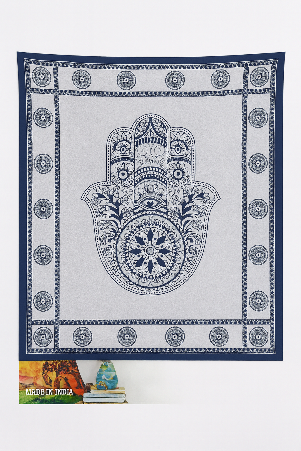 Bohemian wandkleed Hamsa mandala blauw wit - spirituele decoratie