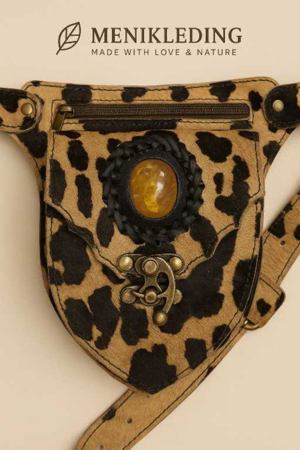 Boho heuptasje bruin gevlekt met turquoise steen, koeienleer – Menikleding