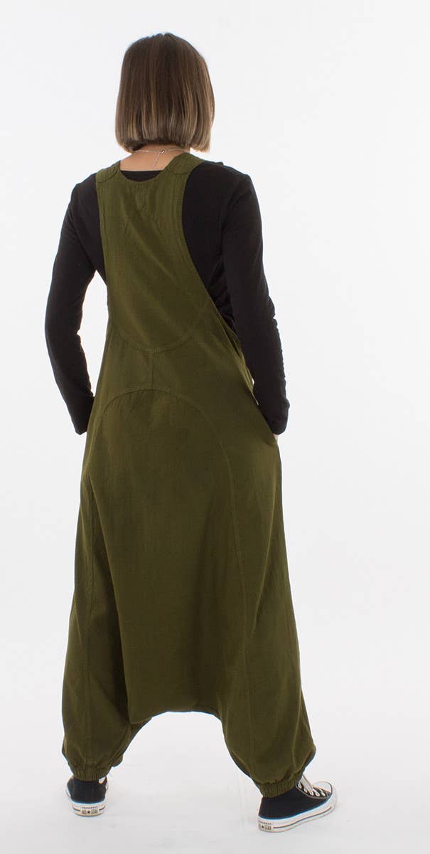 Achterkant dames salopette kaki groen – lange boho jumpsuit