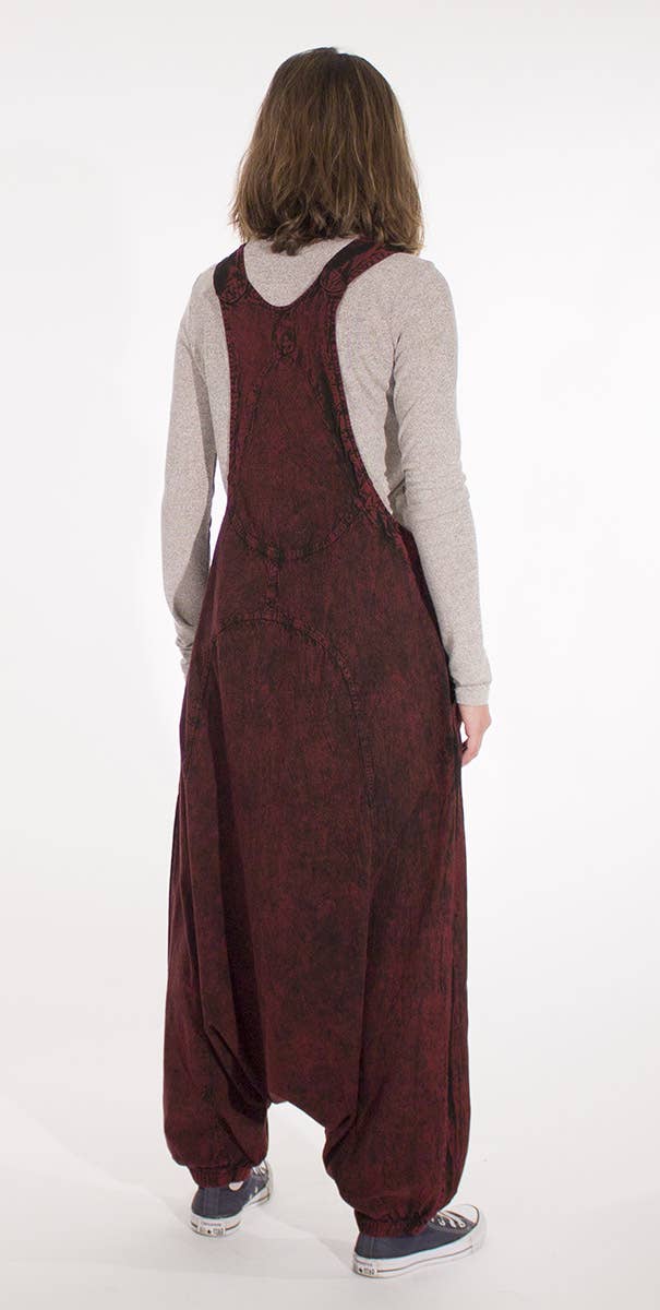 Stonewashed bordeaux salopette achterkant – boho dames jumpsuit